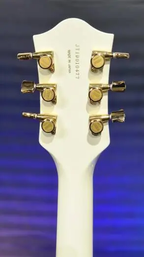 Gretsch Guitars - G6659TG Players Edition Broadkaster Jr. Bloc central � pan coup� avec String-Thru Bigsby et quincaillerie en or, touche en �b�ne - Vintage White 2