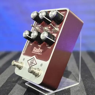 Store Special Product - Universal Audio - P�dale d�amplification UAFX Top Boost Ruby �63