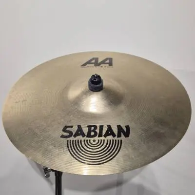 Store Special Product - Sabian - Cymbale AA Medium Crash 18 pouces