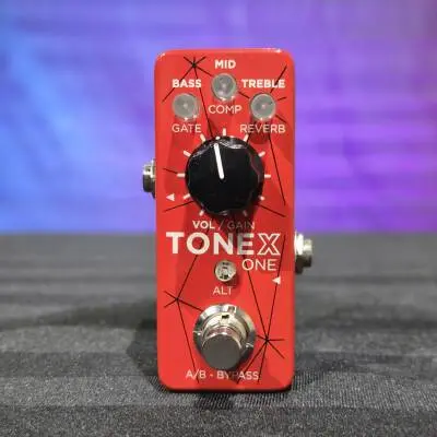 IK Multimedia - P�dale TONEX ONE Brown Sound en s�rie limit�e (rouge)