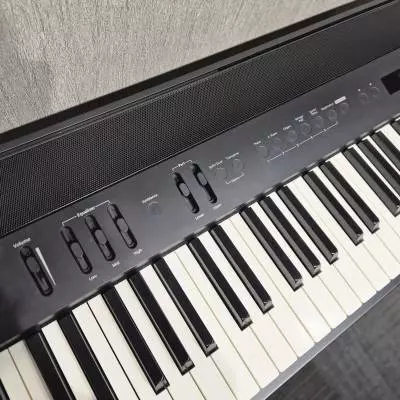 Roland - Piano numrique  touches pondres FP-60X - Noir 2
