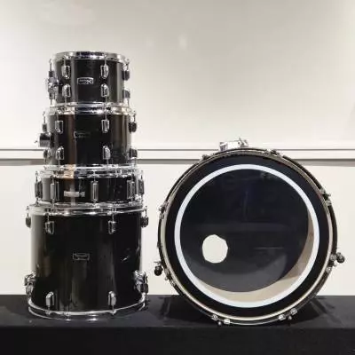 Mapex - Batterie 5 fts Tornado (22-10-12-16-CC) avec cymbales et accessoires, fini Black Sparkle