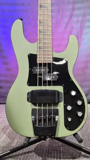 Jackson Guitars - Basse Concert s�rie X CBXDX IV � touche en laurier (fini Army Drab mat) 2