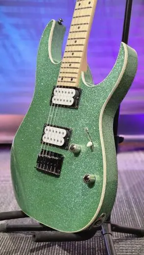 Ibanez - Guitare �lectrique � 6 cordes RG421MSP - Turquoise Sparkle 2