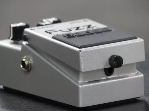 BOSS - Pédale Fuzz 2