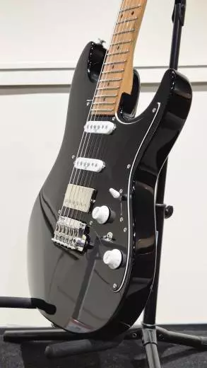Ibanez - Guitare lectrique AZ2204B Prestige - Noir 2