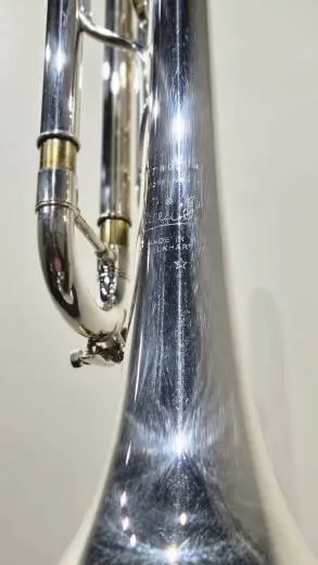 Bach - Trompette en Sib Stradivarius New York - Plaqu�e argent 2