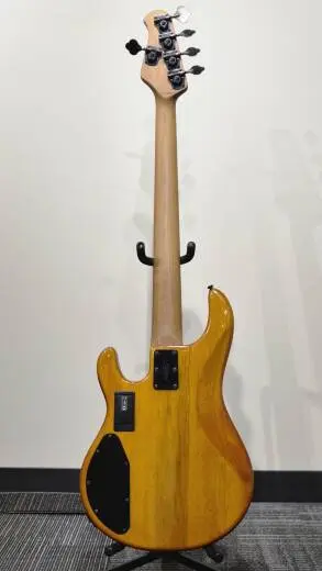 Sterling by Music Man - Basse StingRay Ray35HH � 5 cordes (fini Amber) 2