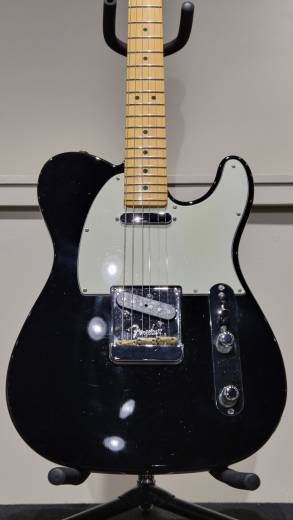 Store Special Product - Fender - Guitare Telecaster American Professional II, touche en �rable - Noir
