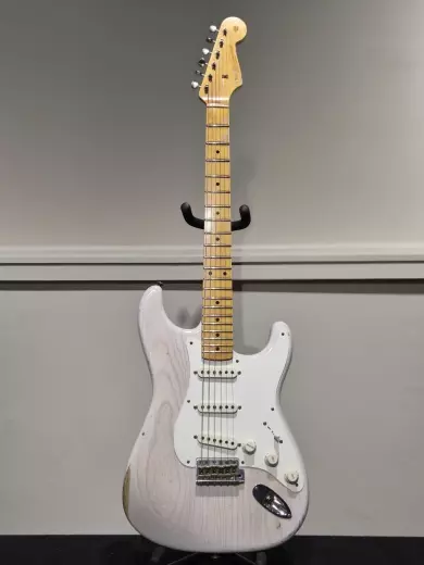 Fender - Guitare '57 Stratocaster Relic - Aged White Blonde