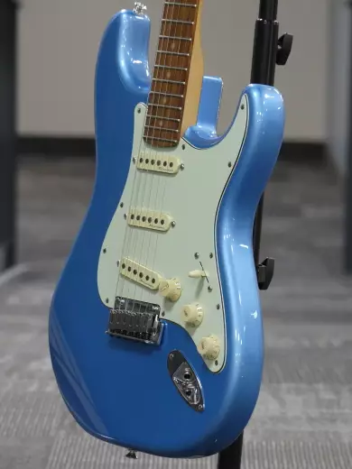 Fender - Guitare Stratocaster Player Plus, touche en Pau Ferro - Opal Spark 4