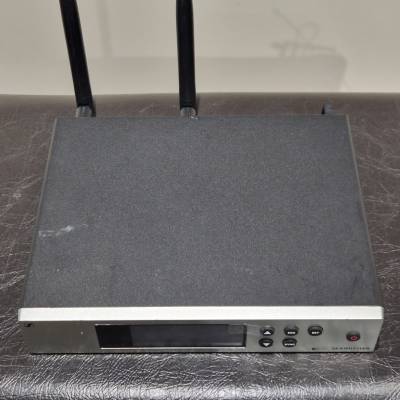 Store Special Product - Sennheiser - Ensemble EW 100 G4-ME2-A avec micro-cravate sans fil (516-558 MHz)