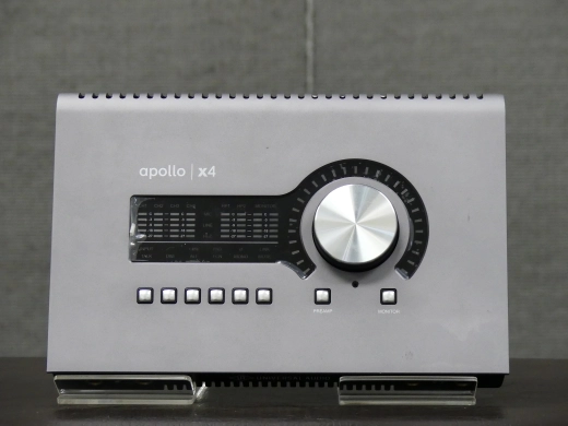 Universal Audio - Interface audio Apollo x4 Thunderbolt 3 avec traitement de base UAD-2 QUAD