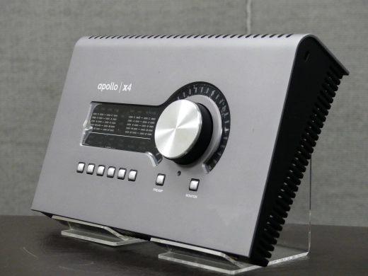 Universal Audio - Interface audio Apollo x4 Thunderbolt 3 avec traitement de base UAD-2 QUAD 2