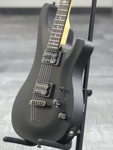 Schecter- Guitare lectrique 006 SGR BLK 4