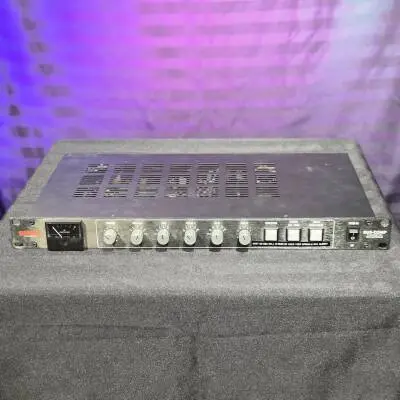 Warm Audio - Compresseur de bus VCA � 2 canaux BUS-COMP 2