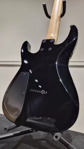 Jackson Guitars - Guitare lectrique Dinky JS32-7 DKA HT (table bombe, touche en rable torrfi)  Fini Burst noir translucide 2