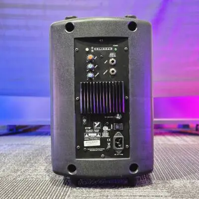 Yorkville Sound - S�rie Coliseum - Enceinte amplifi�e compacte - Woofer 8 pouces - 100 watts 2