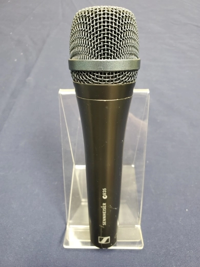 Sennheiser - E935