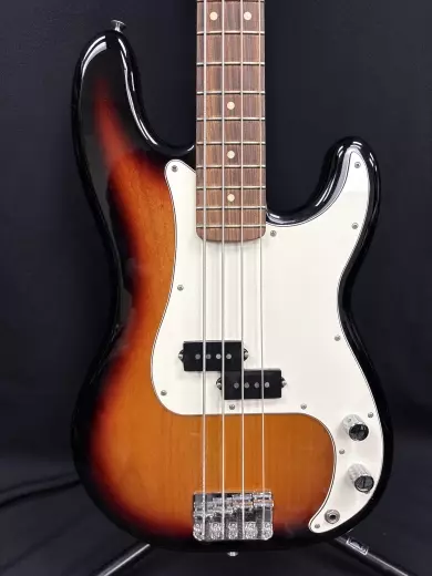 Fender - Player P-Bass 3-Tone Sunburst 2