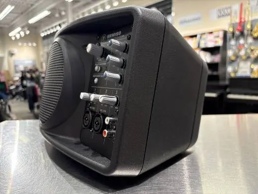 Mackie - SRM150 Compact Active PA 2
