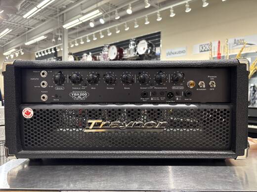 Traynor 200 Watt All-Tube Bass Head | Long & McQuade