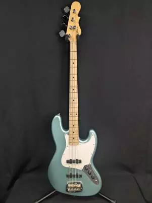 G&L JB Tribute Bass - Turquoise Mist