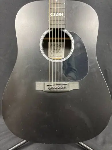 Martin Guitars - DX JOHNNY CASH 2