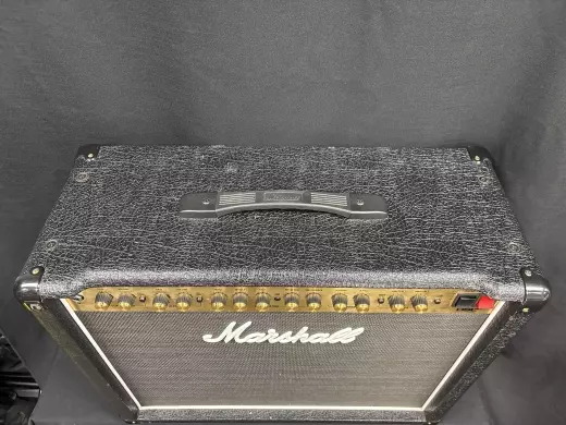 Store Special Product - Marshall - DSL40CR