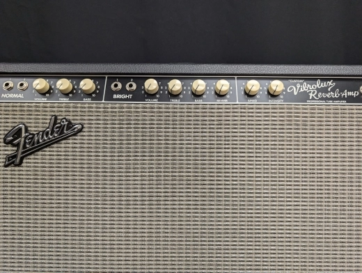 Fender - Custom Vibrolux Reverb 2