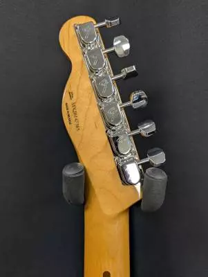 Fender DE Vintera 70s Tele - Mocha 2