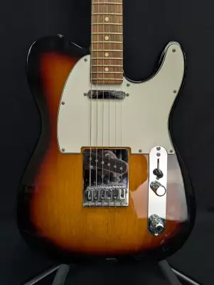 Fender - Player Telecaster PF - 3-Tone Sunburst 2