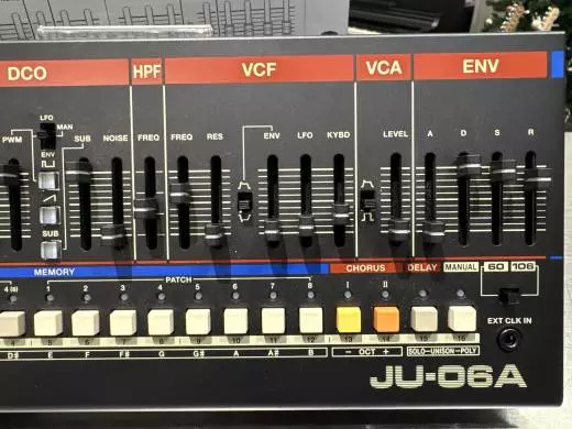 Roland - Boutique Juno 60/160 Synthesizer 2