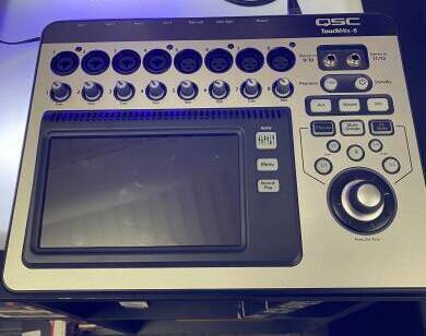 Gear Hunter | QSC - TOUCHMIX-8