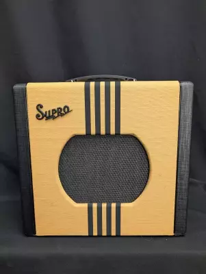 Supro Delta King 10