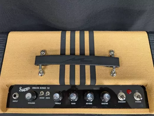 Supro Delta King 10 3
