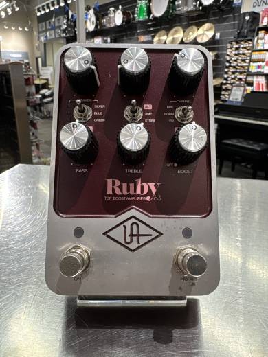 ギター UAFX Ruby Top Boost Amplifier e63 Universal Audio UAFX Ruby '63 Top Boost Amplifier Pedal