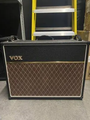 Vox - AC30C2