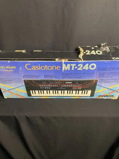 CASIO MT240 2