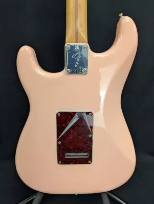 Fender - Player Stratocaster HSS Roasted Maple Neck - Shell Pink 5