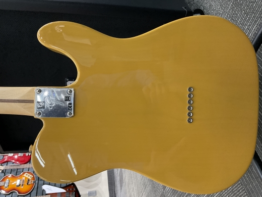 Fender Lefty Telecaster (Butterscotch Blonde) 5