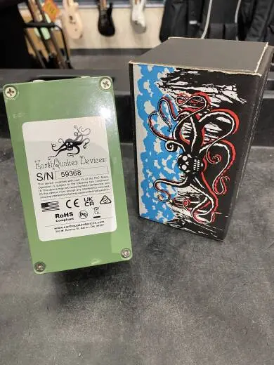 EarthQuaker Devices - EQDPLUM Plumes 2