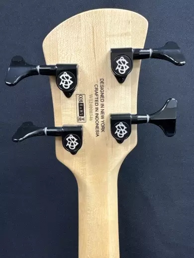 Spector Bass - PERF4MGR 6