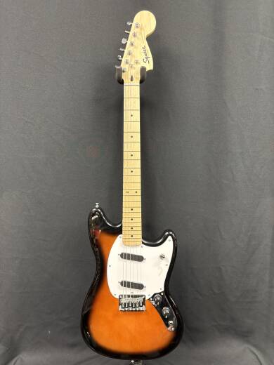 Squier Sonic Mustang, Maple Fingerboard - Torino Red