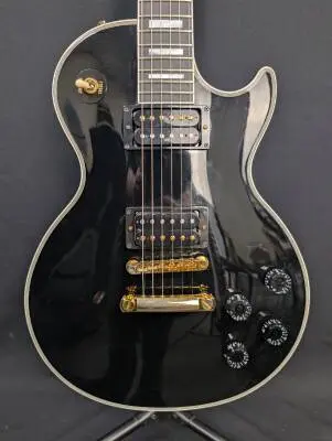 Gibson - Les Paul Custom Axcess 2