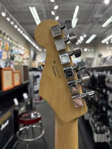 Fender - Player Stratocaster 2