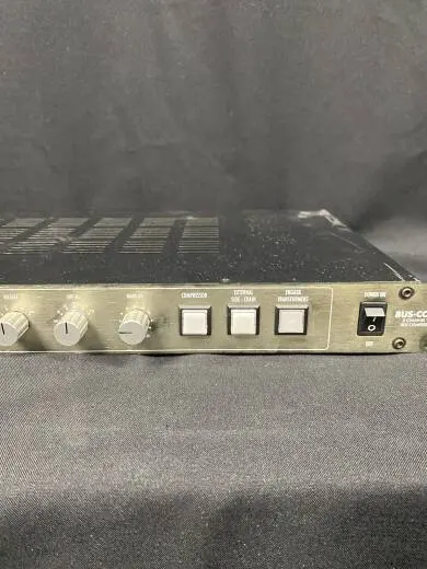 Warm Audio - BUS-COMP 2