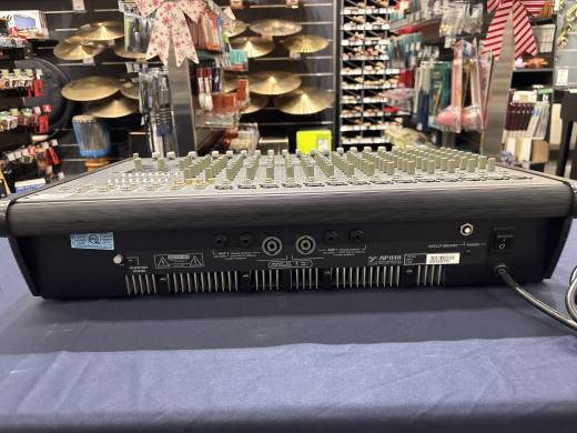Gear Hunter | Yorkville Sound - AP818