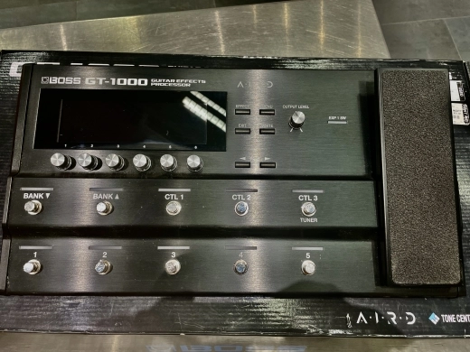 BOSS - GT-1000 2