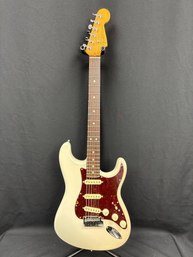 Store Special Product - Fender - Ultra Stratocaster